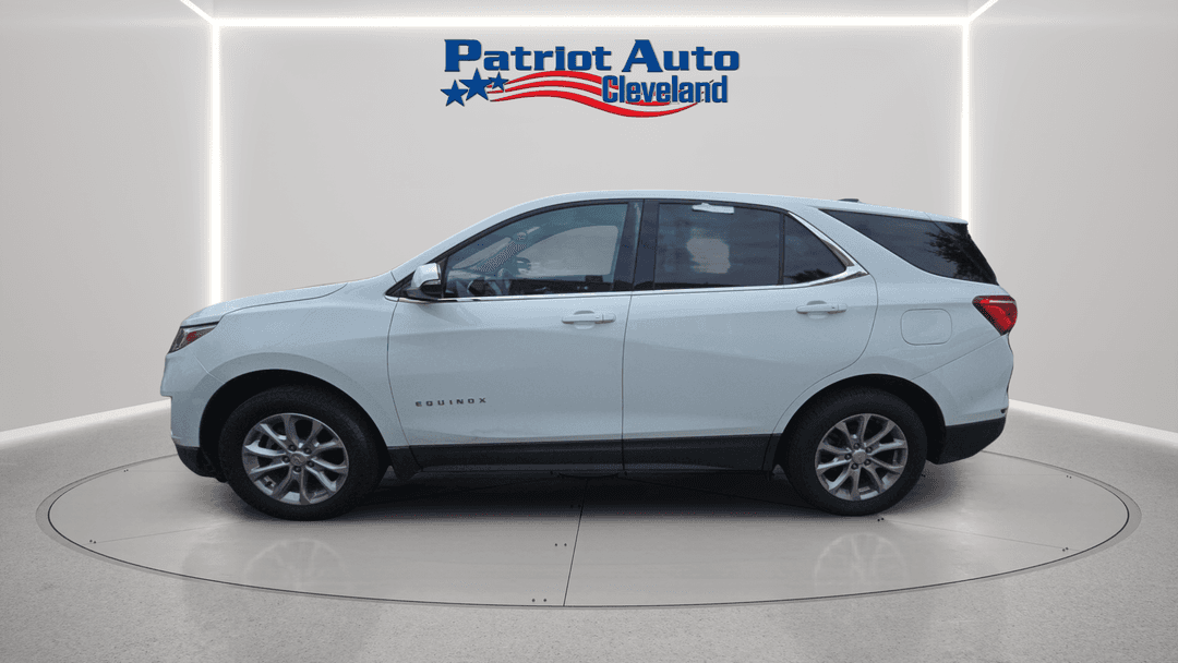 2019 Chevrolet Equinox LT - Image 2