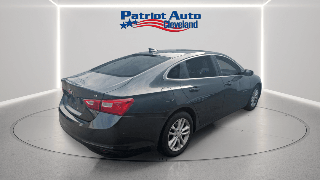 2016 Chevrolet Malibu LT - Image 5