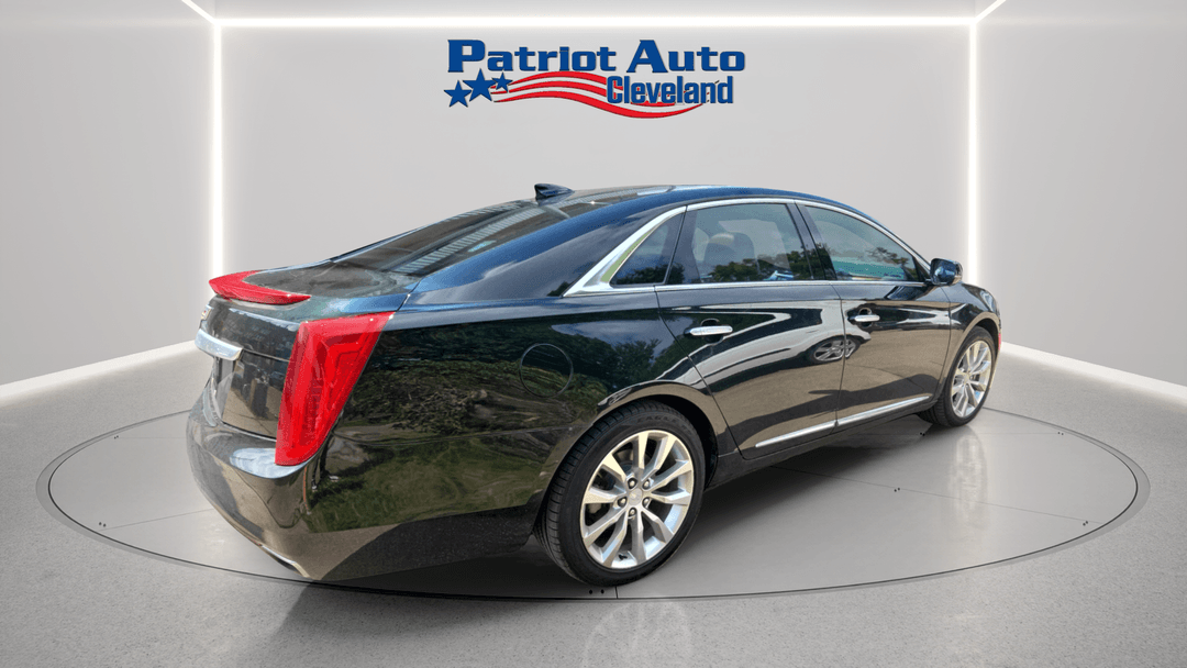 2016 Cadillac XTS Luxury - Image 5