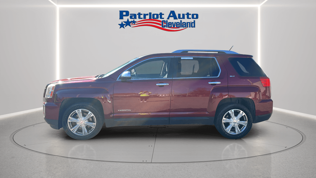 2017 GMC Terrain SLT - Image 2