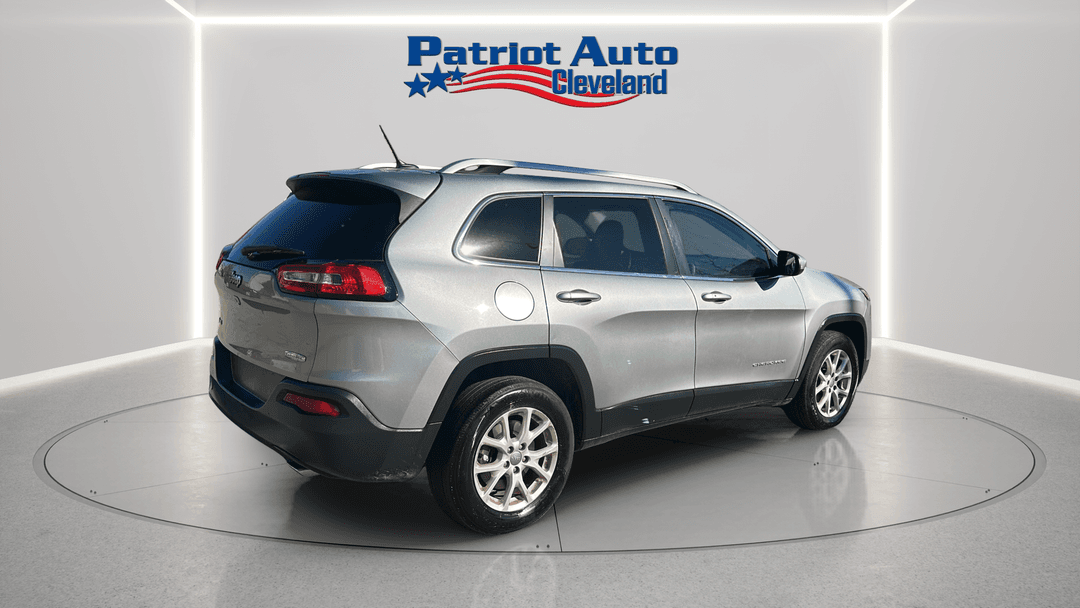 2014 Jeep Cherokee Latitude - Image 5
