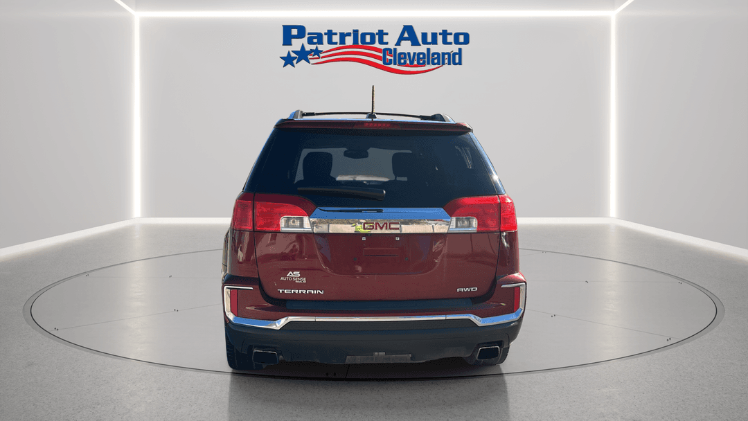 2017 GMC Terrain SLT - Image 4